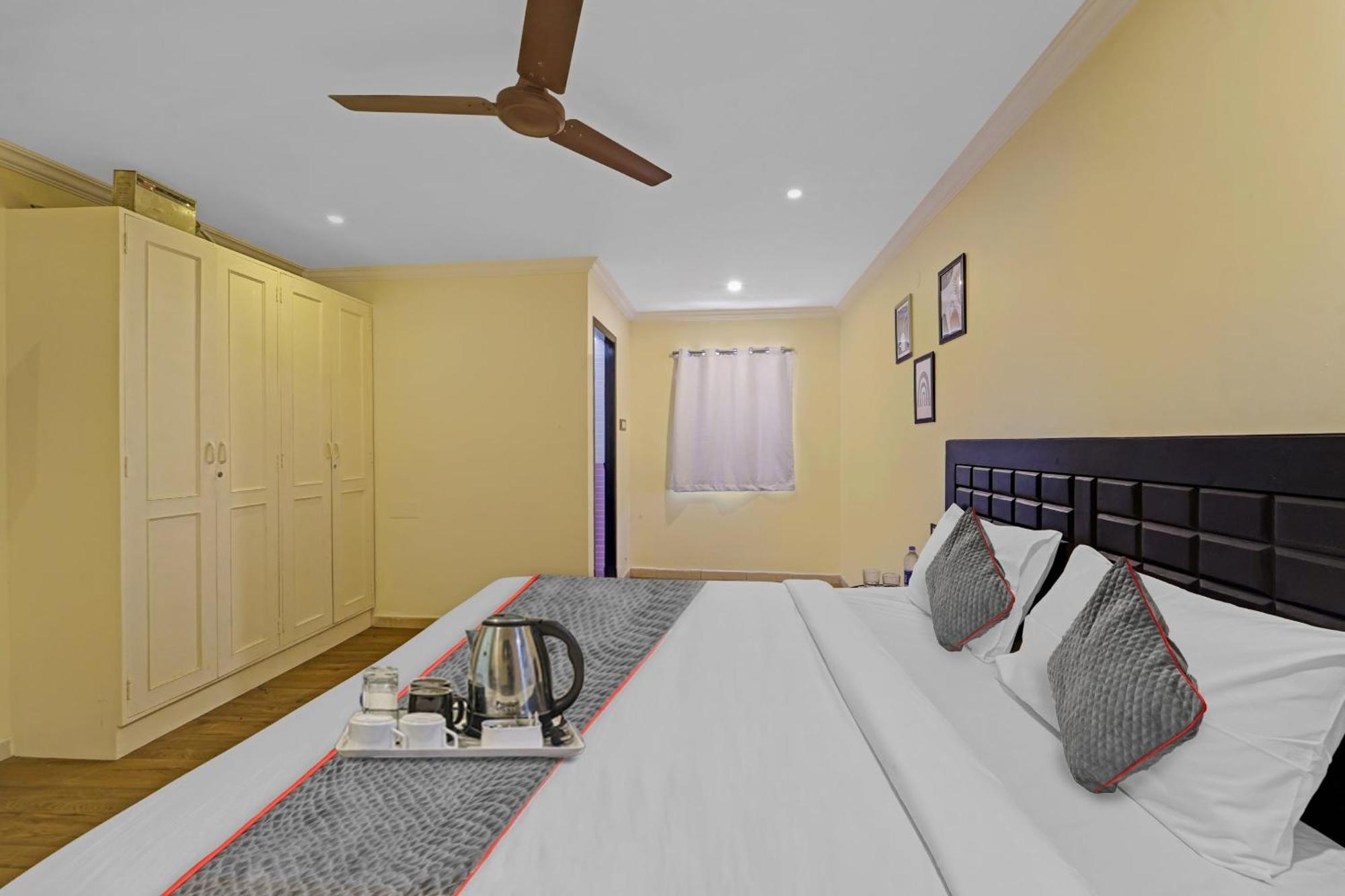 Townhouse Fantasea Hotels Near Omr Chennai Exterior foto